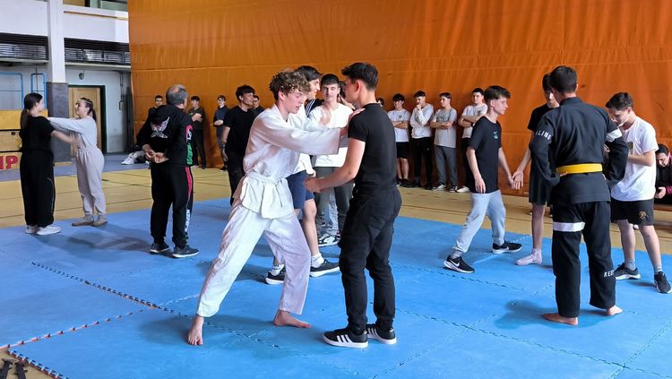 Ütős élmények, kemény tanulók – kadétok a kempo ringjében!