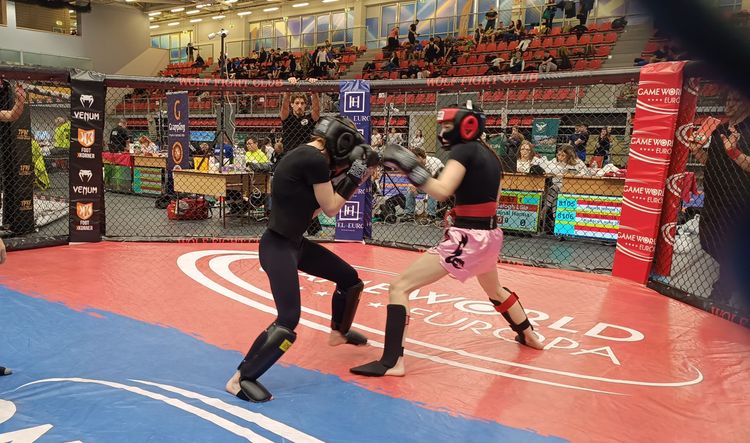 Kinizsi Közelharc Kupa