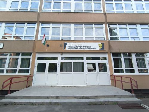 Kollégiumi megnyitó !